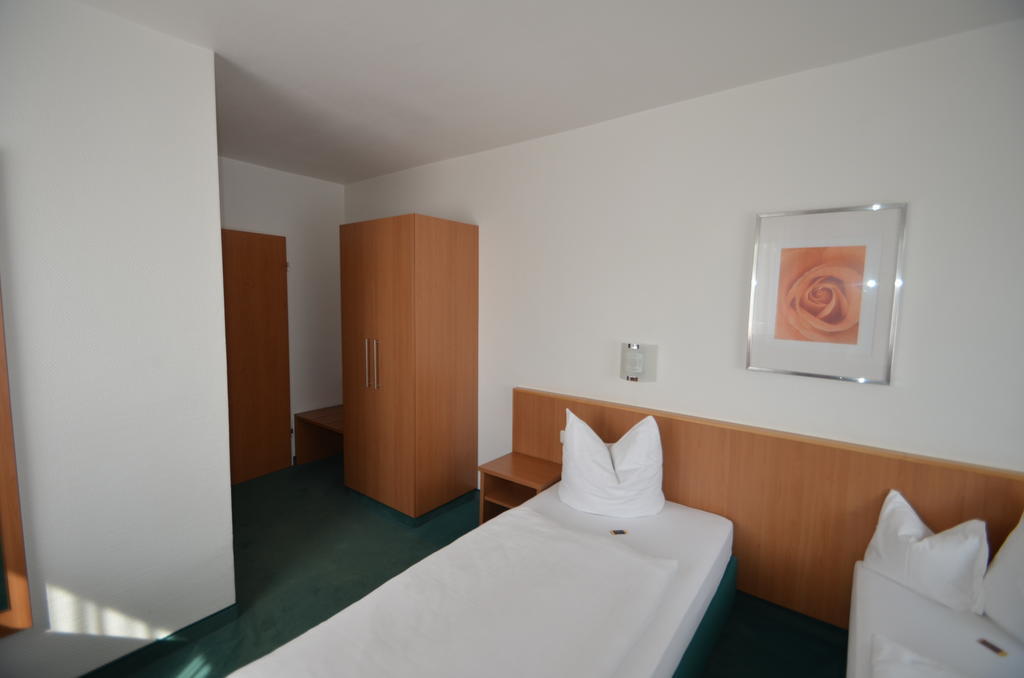 Landhotel Sulzbacher Hof Frankfurt am Main ห้อง รูปภาพ